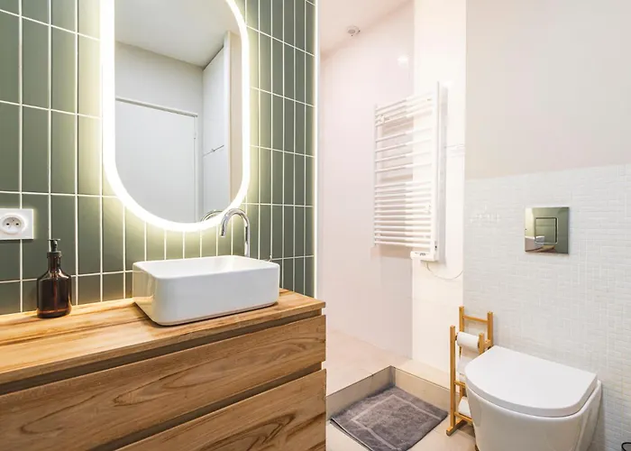 Apartament Loft Des Moissons - And Double Parking Reims